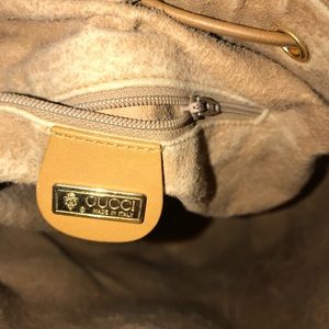 Gucci Bags - Gucci Bucket Bag Gucci Bags - Gucci Bucket Bag